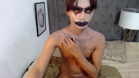 Snapshot of cuppycupcake_2 chatting on 1, 11, 2025 Xyrien online show from 1, 11, 2025