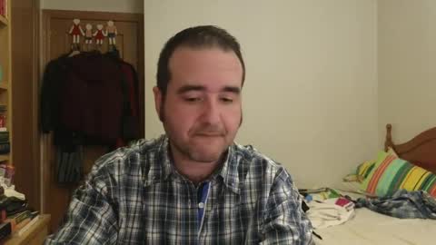 curiosillo1983 online show from 22, 4, 2026