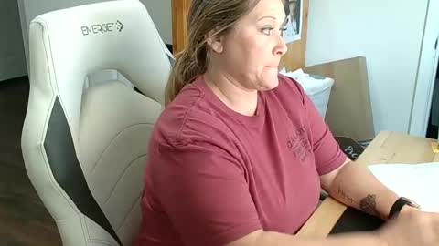 curious couple online show from 4, 2, 2025