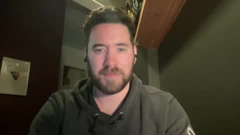 Snapshot of curiouspeteyp chatting on 21, 10, 2025 curiouspeteyp online show from 21, 10, 2025