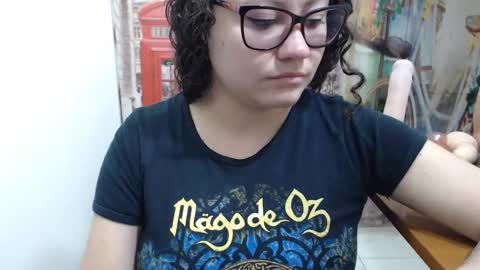 Vannesa online show from 17, 10, 2025