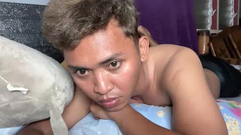 curly_iron online show from 7, 3, 2026