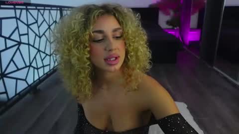Antonia online show from 4, 7, 2026