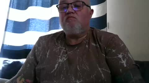 curtus14 online show from 11, 4, 2026