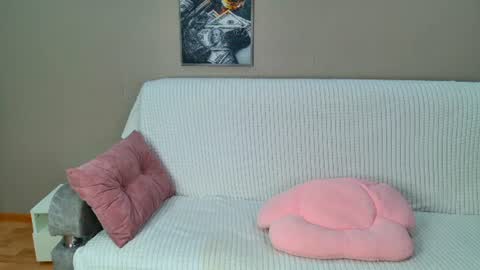 Snapshot of curvy_dynamite chatting on 19, 6, 2026 Sammy online show from 19, 6, 2026