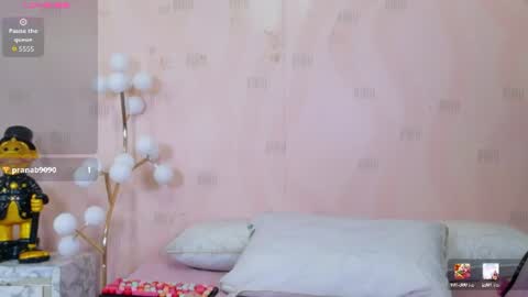 Snapshot of curvybuffgirl chatting on 10, 7, 2026 Michel online show from 10, 7, 2026