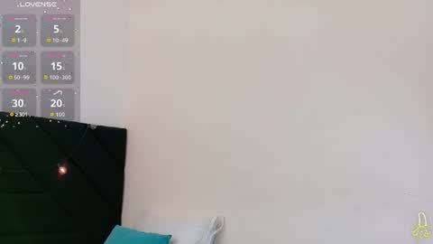 Snapshot of curvybuffgirl chatting on 25, 7, 2026 Michel online show from 25, 7, 2026