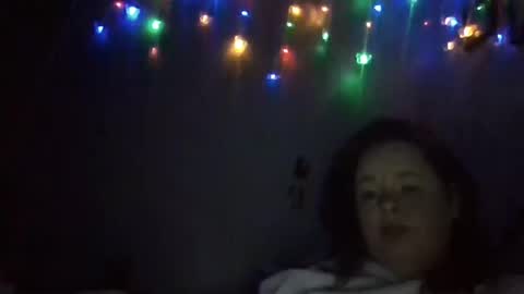 dahlia -kim online show from 10, 1, 2025