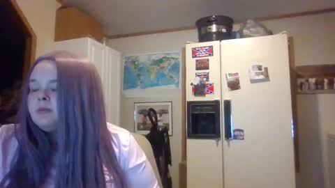 dahlia -kim online show from 13, 2, 2025