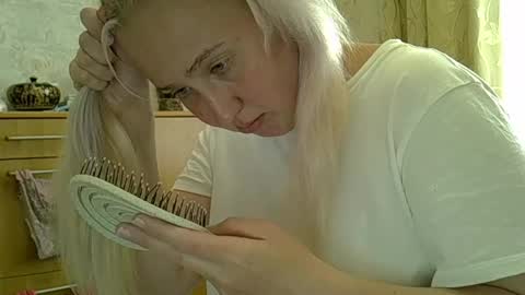 Curvy online show from 1, 6, 2026