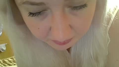 Curvy online show from 30, 6, 2026