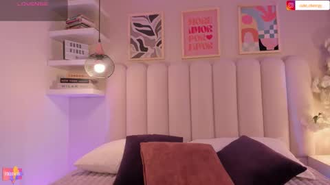 Amber  online show from 30, 10, 2025