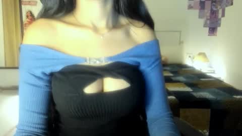 Alisha online show from 8, 4, 2026