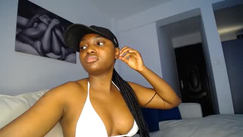 Liya online show from 26, 2, 2025