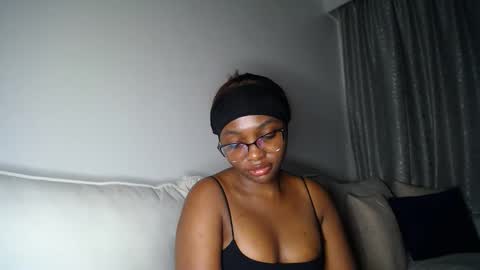 Liya online show from 20, 4, 2026