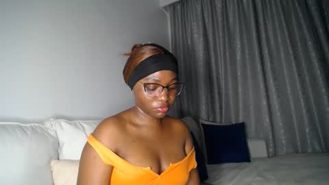 Liya online show from 22, 4, 2026