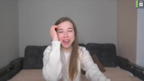 Snapshot of cute_beauty chatting on 28, 2, 2025 Amanda online show from 28, 2, 2025