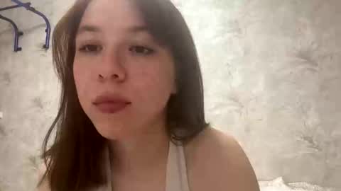Snapshot of cute_beauty chatting on 26, 9, 2025 Amanda online show from 26, 9, 2025