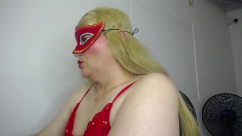 cute_boys_19 online show from 21, 4, 2026