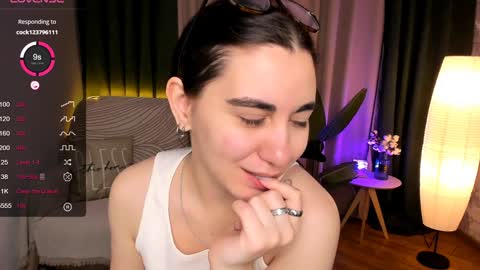 Snapshot of cute_chus chatting on 4, 12, 2024 Hanna online show from 4, 12, 2024