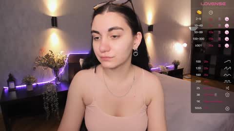 Snapshot of cute_chus chatting on 12, 12, 2024 Hanna online show from 12, 12, 2024