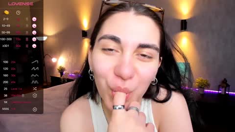 Snapshot of cute_chus chatting on 28, 1, 2025 Hanna online show from 28, 1, 2025