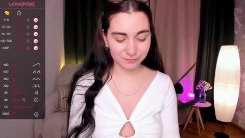 Snapshot of cute_chus chatting on 17, 2, 2025 Hanna online show from 17, 2, 2025