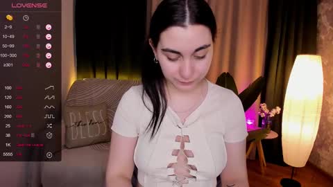 Snapshot of cute_chus chatting on 10, 3, 2025 Hanna online show from 10, 3, 2025