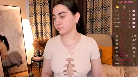 Snapshot of cute_chus chatting on 11, 3, 2025 Hanna online show from 11, 3, 2025