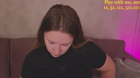 Snapshot of cute_darina chatting on 18, 9, 2025 Everyday stream in the same time online show from 18, 9, 2025