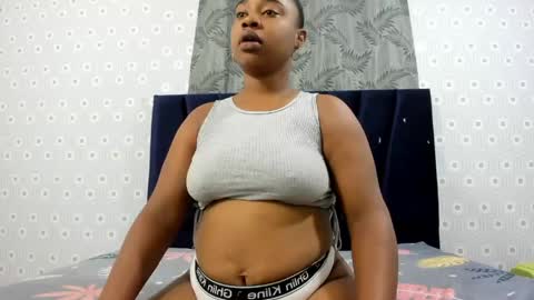 Snapshot of cute_ebony_18_ chatting on 29, 5, 2026 cute_ebony_18_ online show from 29, 5, 2026