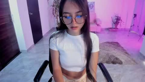 Bella Fox online show from 25, 7, 2026
