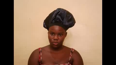 cute_latifah online show from 22, 2, 2026