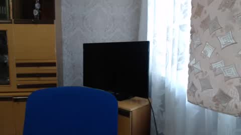 cute_lion_ online show from 9, 2, 2025