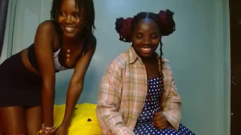 cute_lorna online show from 21, 4, 2026