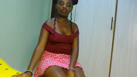 cute_lorna online show from 24, 4, 2026
