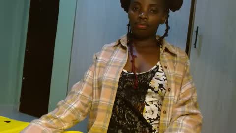 cute_lorna online show from 27, 4, 2026