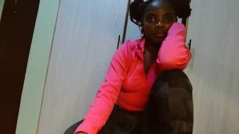 cute_lorna online show from 29, 4, 2026