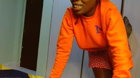 cute_lorna online show from 29, 4, 2026