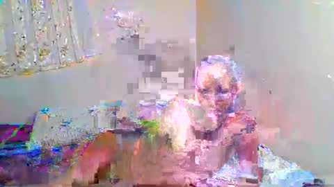 cute messy online show from 22, 4, 2026