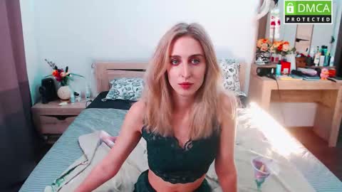 Milana online show from 12, 9, 2025