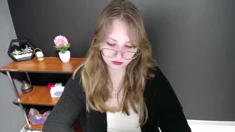 Veronica online show from 14, 2, 2025