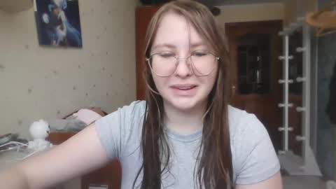 Veronica online show from 9, 3, 2025