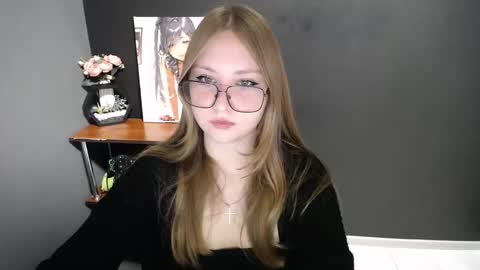 Veronica online show from 7, 11, 2025