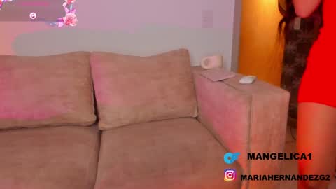 Snapshot of cute_molly18 chatting on 21, 9, 2025 Maria online show from 21, 9, 2025