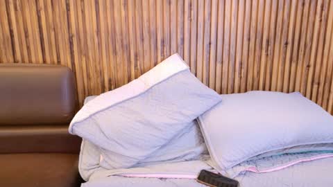 Snapshot of cute_molly18 chatting on 18, 10, 2025 Maria online show from 18, 10, 2025