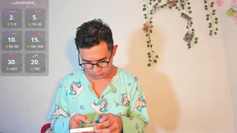 cute_sammy_1 online show from 4, 10, 2025