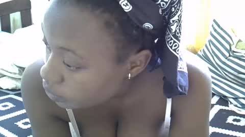 cute_savanna online show from 21, 12, 2024