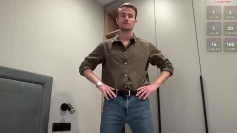 cute_skywalker online show from 2, 10, 2025