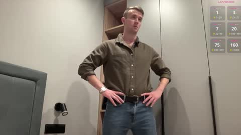 cute_skywalker online show from 28, 10, 2025